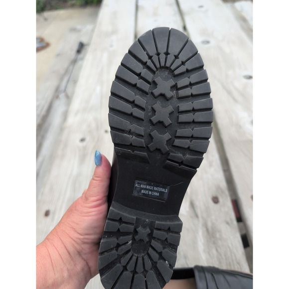 DV Dolce Vita Women's Crisp Slip on Lug Sole Black Penny Loafers Size 8 EUC - Picture 6 of 9